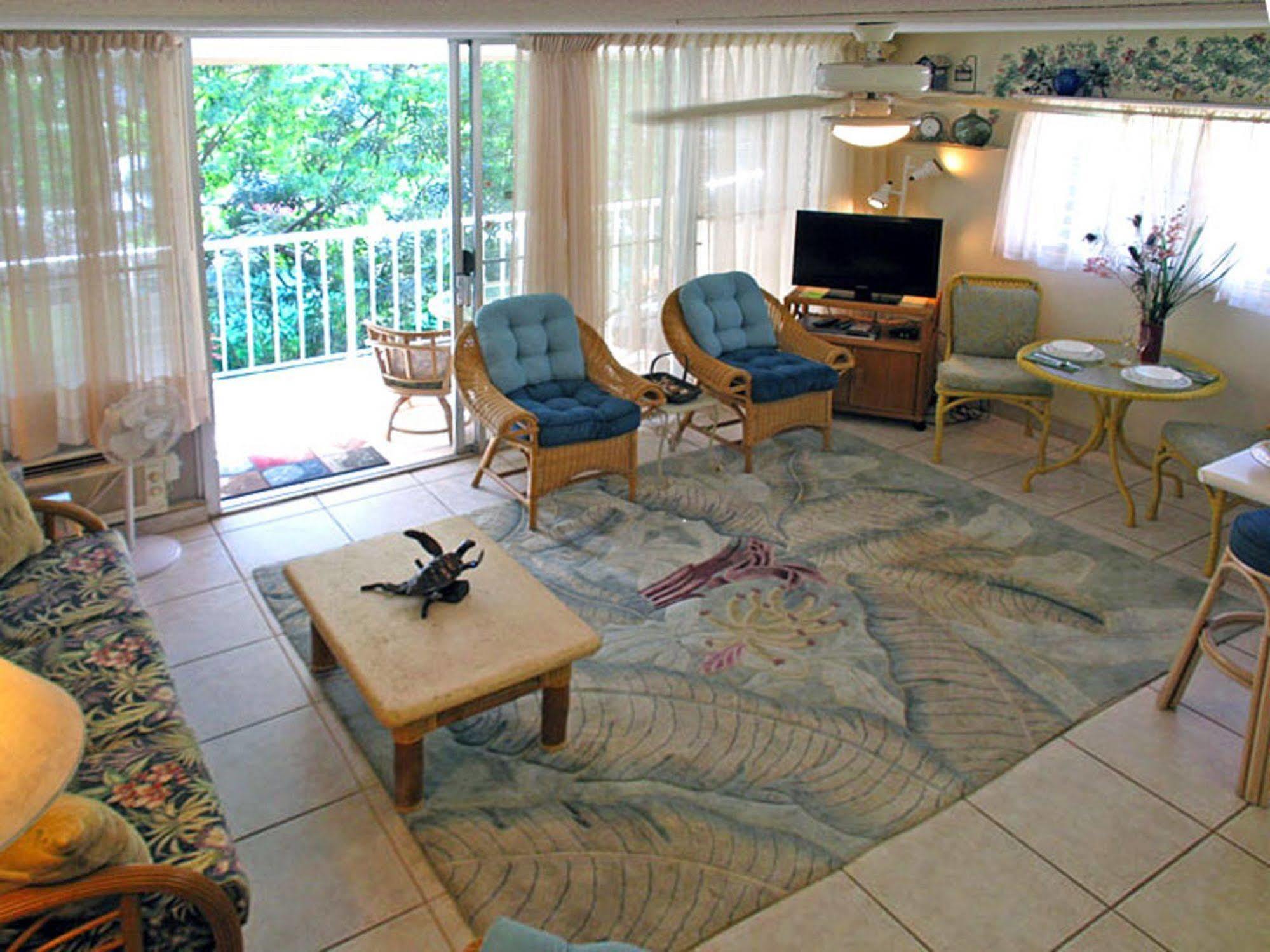 Kihei Kai Nani Resort Exterior photo